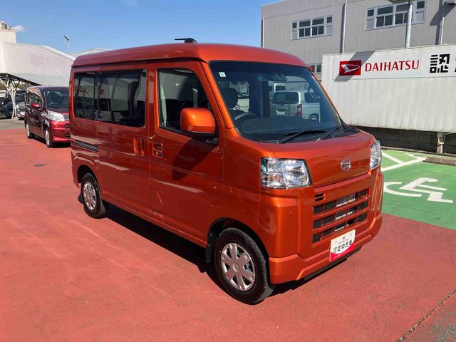 ハイゼットカーゴクルーズ大型ＬＥＤ荷室灯・プッシュボタンエンジンスタート・コーナーセンサー・オーディオレス・マニュアルエアコン・アイドリングストップ・オートライト・衝突回避支援ブレーキ（千葉県）の中古車