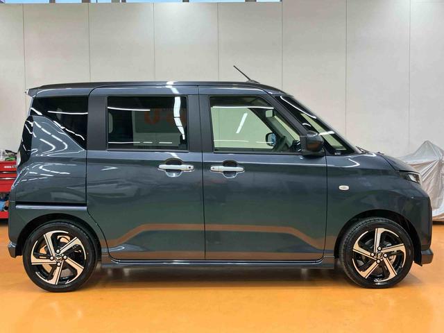 ムーヴＲＳ衝突回避支援　横滑り防止装置　アダプティブクルーズコントロール　両側電動スライドドア　オートブレーキホールド付き電動パーキング　プッシュエンジンスタート　キーフリーシステム　アイドリングストップ（千葉県）の中古車