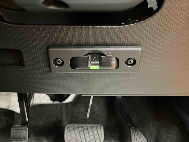 タントＸバックカメラ連動９インチフルセグナビ　ＵＳＢ接続　ブルートゥース対応　フロント．リヤドライブレコーダー連動　両側電動スライドドア　運転席ロングスライドシート　前席シートヒーター　アイドリングストップ（千葉県）の中古車