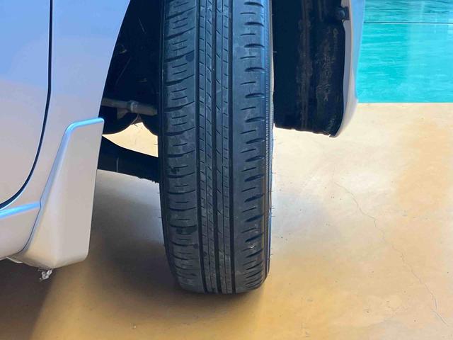 ムーヴL SAIIIフルセグナビ USB接続 ブルートゥース対応 衝突被害軽減ブレーキ 横滑り防止装置 キーレスエントリー オートハイビーム マニュアルレベリング機能付ハロゲンヘッドライト アイドリングストップ(千葉県)の中古車