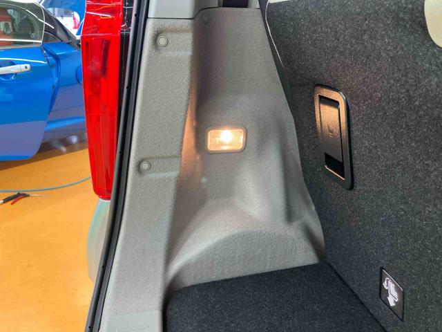 ムーヴL SAIIIフルセグナビ USB接続 ブルートゥース対応 衝突被害軽減ブレーキ 横滑り防止装置 キーレスエントリー オートハイビーム マニュアルレベリング機能付ハロゲンヘッドライト アイドリングストップ(千葉県)の中古車