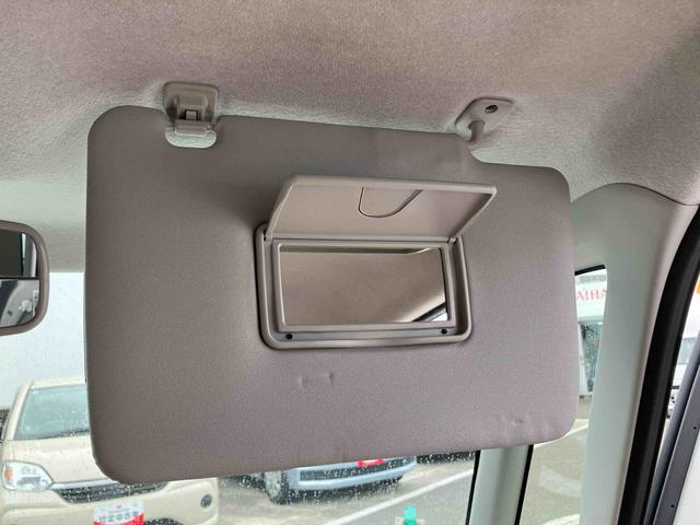 タントＸ　ＳＡオーディオ　助手側電動スライドドア　衝突回避支援ブレーキ　誤発進抑制装置　アイドリングストップ　横滑り防止装置　スマートキー　プッシュボタンスタート　盗難防止装置　イモビライザー　オートエアコン（千葉県）の中古車