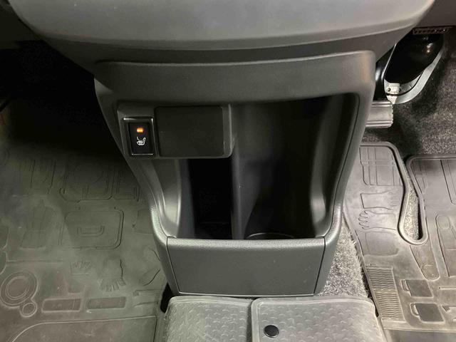 ハスラーＧ８インチフルセグナビ　ブルートゥース対応　ＵＳＢ接続　ビルトインＥＴＣ　前席シートヒーター　アイドリングストップ　プッシュエンジンスタートキーフリーシステム　助手席シートアンダーボックス（千葉県）の中古車