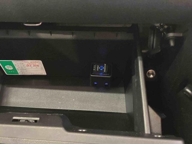 ミラトコットＧ　ＳＡIIIＤＶＤチューナー　パノラマカメラ連動　ＵＳＢ接続　ブルートゥース対応　前後コーナーセンサー　前席シートヒーター　オートライト　オートハイビーム　ＬＥＤヘッドライト　バニティーミラー付き左右サンバイザ−（千葉県）の中古車