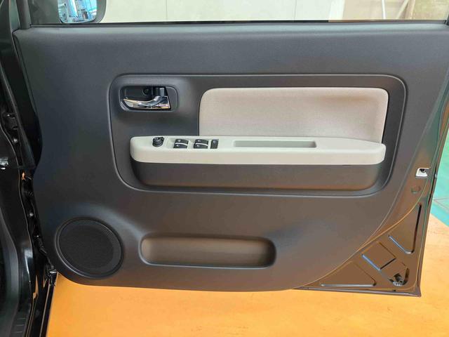 ミラトコットＧ　ＳＡIIIＤＶＤチューナー　パノラマカメラ連動　ＵＳＢ接続　ブルートゥース対応　前後コーナーセンサー　前席シートヒーター　オートライト　オートハイビーム　ＬＥＤヘッドライト　バニティーミラー付き左右サンバイザ−（千葉県）の中古車