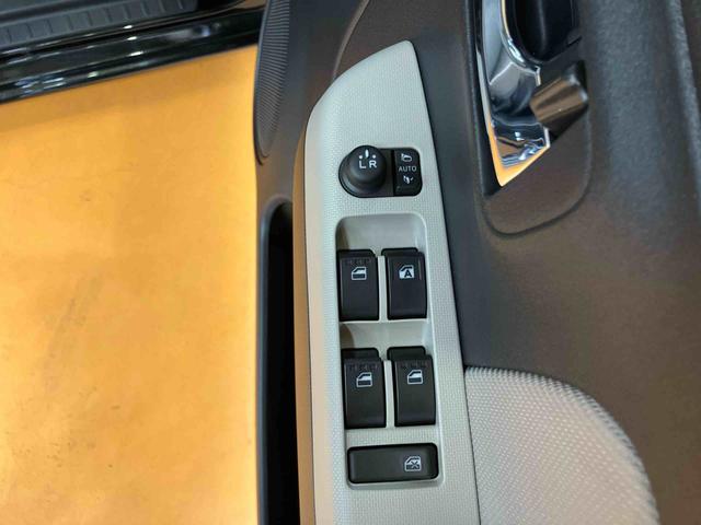 ミラトコットＧ　ＳＡIIIＤＶＤチューナー　パノラマカメラ連動　ＵＳＢ接続　ブルートゥース対応　前後コーナーセンサー　前席シートヒーター　オートライト　オートハイビーム　ＬＥＤヘッドライト　バニティーミラー付き左右サンバイザ−（千葉県）の中古車