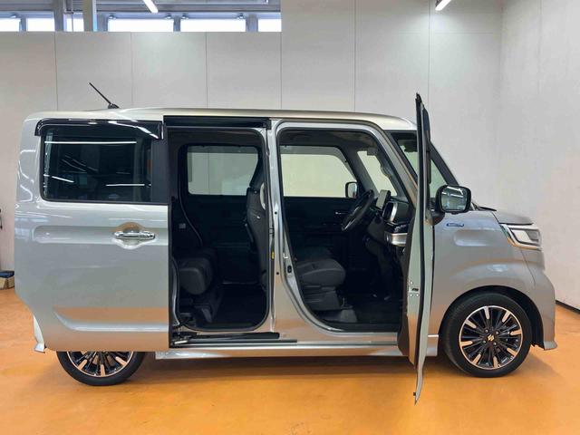 スペーシアカスタムハイブリッドＸＳターボ全周囲カメラ連動フルセグナビ　ＵＳＢ接続　ブルートゥース対応　ビルトインＥＴＣ　フロント．リヤ２カメラドライブレコーダー　ヘッドアップディスプレイ　リヤシーリングファン　助手席シートアンダーボックス（千葉県）の中古車