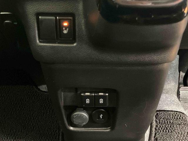 スペーシアカスタムハイブリッドＸＳターボ全周囲カメラ連動フルセグナビ　ＵＳＢ接続　ブルートゥース対応　ビルトインＥＴＣ　フロント．リヤ２カメラドライブレコーダー　ヘッドアップディスプレイ　リヤシーリングファン　助手席シートアンダーボックス（千葉県）の中古車