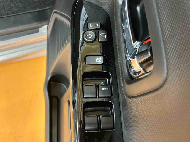 スペーシアカスタムハイブリッドＸＳターボ全周囲カメラ連動フルセグナビ　ＵＳＢ接続　ブルートゥース対応　ビルトインＥＴＣ　フロント．リヤ２カメラドライブレコーダー　ヘッドアップディスプレイ　リヤシーリングファン　助手席シートアンダーボックス（千葉県）の中古車