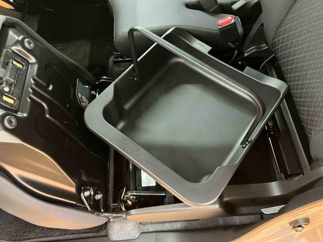 スペーシアカスタムハイブリッドＸＳターボ全周囲カメラ連動フルセグナビ　ＵＳＢ接続　ブルートゥース対応　ビルトインＥＴＣ　フロント．リヤ２カメラドライブレコーダー　ヘッドアップディスプレイ　リヤシーリングファン　助手席シートアンダーボックス（千葉県）の中古車