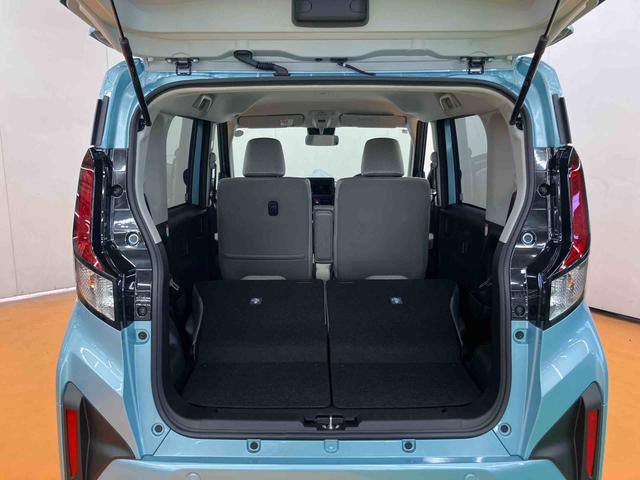 ムーヴＸ衝突回避支援　横滑り防止装置　オートライト　オートハイビーム　ＬＥＤヘッドライト　マニュアルレベリング機能付ＬＥＤヘッドライト　前後コーナーセンサー　左側電動スライドドア　プッシュエンジンスタート（千葉県）の中古車