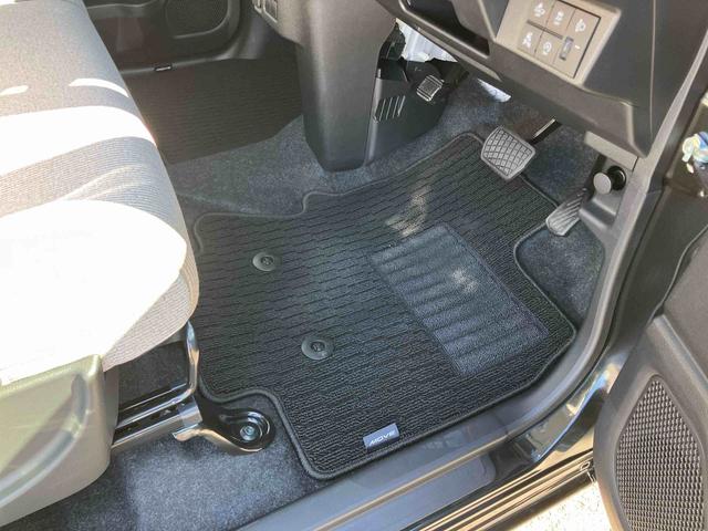 ムーヴＸ両側スライドドア（左側電動）　バックカメラ　ＬＥＤヘッドライト　オートライト　オートハイビーム　衝突被害軽減ブレーキ　前後コーナーセンサー　キーフリー　盗難防止アラーム　足踏み式駐車ブレーキ　ステリモ（千葉県）の中古車