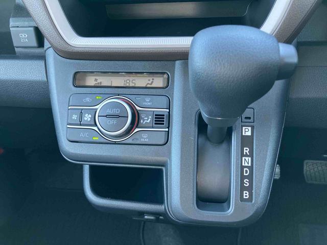 ムーヴＸ両側スライドドア（左側電動）　バックカメラ　ＬＥＤヘッドライト　オートライト　オートハイビーム　衝突被害軽減ブレーキ　前後コーナーセンサー　キーフリー　盗難防止アラーム　足踏み式駐車ブレーキ　ステリモ（千葉県）の中古車