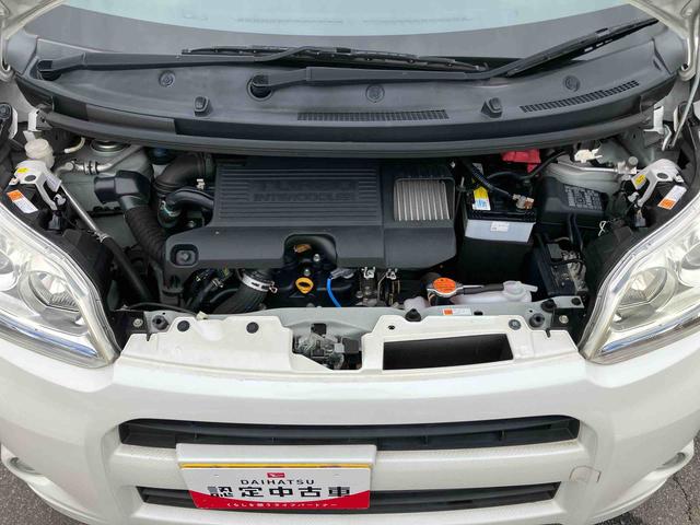 ムーヴカスタム RSターボ MOMO製革巻きステアリング CD/AM・FMラジオ/USB/BT AUX接続 HIDヘッドライト オートライト トップシェイドガラス キーフリーシステム 盗難防止警報 イモビライザー アルミ(千葉県)の中古車