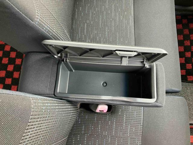 ムーヴカスタム RSターボ MOMO製革巻きステアリング CD/AM・FMラジオ/USB/BT AUX接続 HIDヘッドライト オートライト トップシェイドガラス キーフリーシステム 盗難防止警報 イモビライザー アルミ(千葉県)の中古車