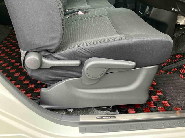 ムーヴカスタム RSターボ MOMO製革巻きステアリング CD/AM・FMラジオ/USB/BT AUX接続 HIDヘッドライト オートライト トップシェイドガラス キーフリーシステム 盗難防止警報 イモビライザー アルミ(千葉県)の中古車