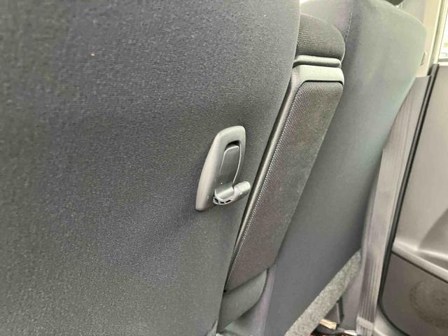 ムーヴカスタム RSターボ MOMO製革巻きステアリング CD/AM・FMラジオ/USB/BT AUX接続 HIDヘッドライト オートライト トップシェイドガラス キーフリーシステム 盗難防止警報 イモビライザー アルミ(千葉県)の中古車