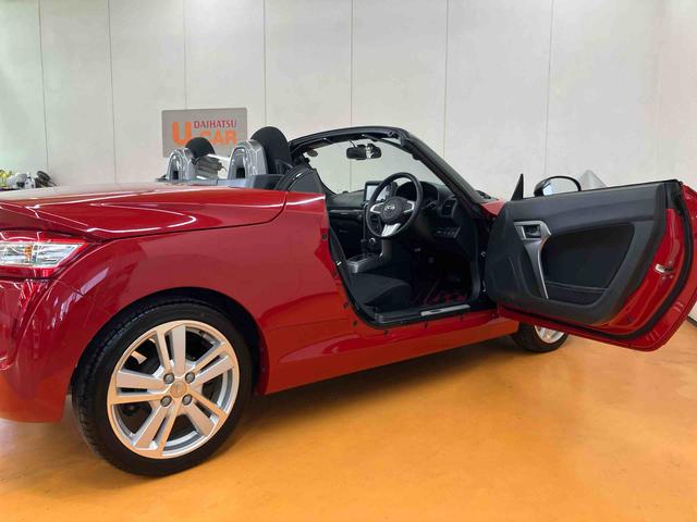 コペンローブバックカメラ連動フルセグナビ　ＴＶナビキット　ブルートゥース対応　フロント．リヤ２カメラドライブレコーダー　センターコンソール内ＥＴＣ　シートヒーター　横滑り防止装置　アイドリングストップ（千葉県）の中古車