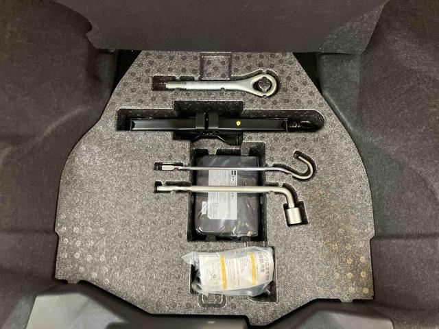 コペンローブバックカメラ連動フルセグナビ　ＴＶナビキット　ブルートゥース対応　フロント．リヤ２カメラドライブレコーダー　センターコンソール内ＥＴＣ　シートヒーター　横滑り防止装置　アイドリングストップ（千葉県）の中古車