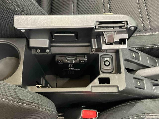 コペンローブバックカメラ連動フルセグナビ　ＴＶナビキット　ブルートゥース対応　フロント．リヤ２カメラドライブレコーダー　センターコンソール内ＥＴＣ　シートヒーター　横滑り防止装置　アイドリングストップ（千葉県）の中古車