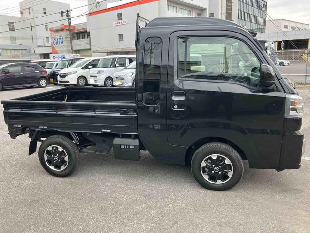 ハイゼットトラックジャンボエクストラスマホ連携9インチディスプレイオーディオ バックカメラ連動 USB接続 HDMI接続 ブルートゥース対応 大型LED作業灯 テールゲートチェーン オーバーヘッドシェルフ ストロング防錆(千葉県)の中古車
