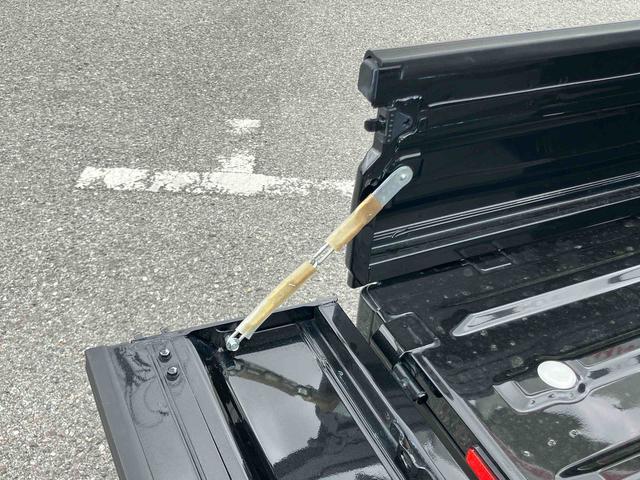 ハイゼットトラックジャンボエクストラスマホ連携9インチディスプレイオーディオ バックカメラ連動 USB接続 HDMI接続 ブルートゥース対応 大型LED作業灯 テールゲートチェーン オーバーヘッドシェルフ ストロング防錆(千葉県)の中古車