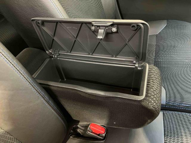 ムーヴカスタム　Ｘ　ハイパーＳＡバックカメラ連動フルセグナビ　ＵＳＢ接続　ブルートゥース対応　ＨＤＭＩ接続　ＴＶナビキット　ＥＴＣ　衝突被害軽減ブレーキ　横滑り防止装置　プッシュエンジンスタート　キーフリーシステム（千葉県）の中古車