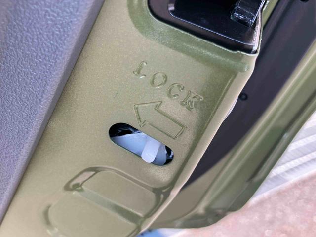 タフトＧターボ　ダーククロムベンチャーターボ　ガラスルーフ　ルーフレール　ナビ／ＴＶ／ＤＶＤ／ＢＴ／ＵＳＢ　全周囲カメラ　リモコンエンジンスターター　ＬＥＤヘッドランプ　オートライト　シートヒーター　コ−ナ−センサー　キーフリー（千葉県）の中古車