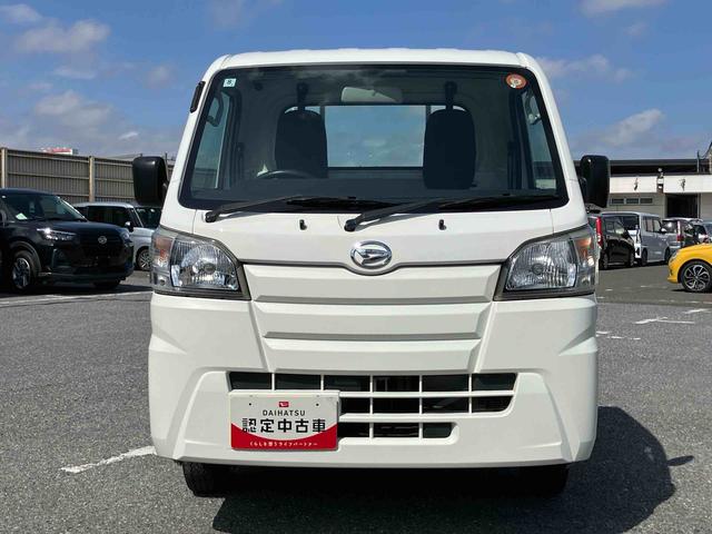 ハイゼットトラックスタンダード　農用スペシャル荷台ライト　リヤ４枚リーフスプリング　リヤデフロック　副変速機　スピーカー一体型ＡＭ／ＦＭラジオ　エアコン　パワステ　左右サンバイザー　運転席エアバッグ　最大積載量３５０ｋｇ（千葉県）の中古車