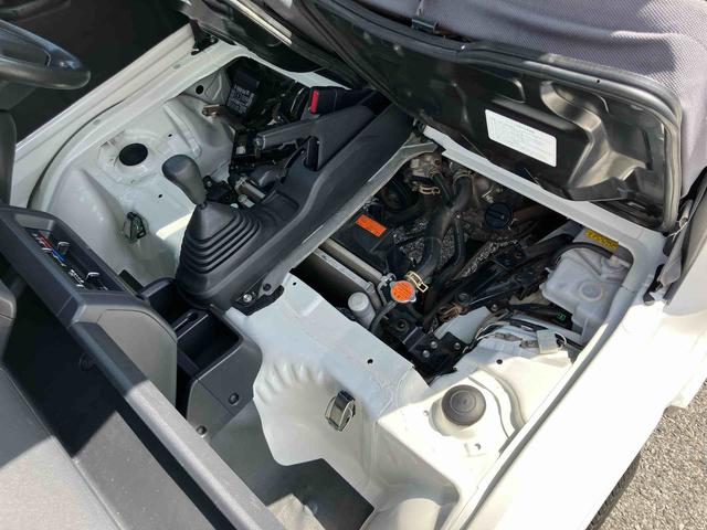 ハイゼットトラックスタンダード　農用スペシャル荷台ライト　リヤ４枚リーフスプリング　リヤデフロック　副変速機　スピーカー一体型ＡＭ／ＦＭラジオ　エアコン　パワステ　左右サンバイザー　運転席エアバッグ　最大積載量３５０ｋｇ（千葉県）の中古車