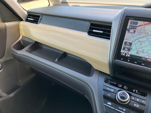 フリードＧ・ホンダセンシング９型ナビ／ＴＶ／ＤＶＤ／ＢＴ　バックカメラ　ＥＴＣ　全車速追従クルコン　オートライト　トップシェイドガラス　アルミホイール　両側電動スライド　衝突軽減ブレーキ　オートエアコン　イモビライザー　ステリモ（千葉県）の中古車