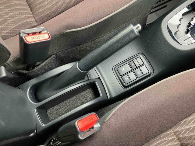 アクアＧハイブリッド　ナビ／ＴＶ／ＤＶＤ／ＢＴ　バックカメラ　ＥＴＣ　シートヒーター　クルーズコントロール　アルミホイール　オートライト　革巻ステアリング　ステアリングリモコン　チルトステアリング　キーフリー（千葉県）の中古車