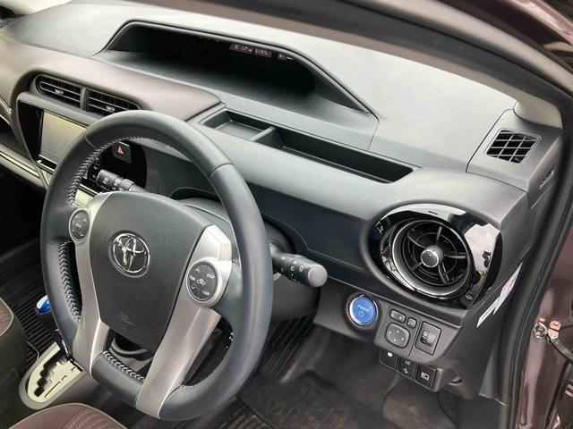 アクアＧハイブリッド　ナビ／ＴＶ／ＤＶＤ／ＢＴ　バックカメラ　ＥＴＣ　シートヒーター　クルーズコントロール　アルミホイール　オートライト　革巻ステアリング　ステアリングリモコン　チルトステアリング　キーフリー（千葉県）の中古車