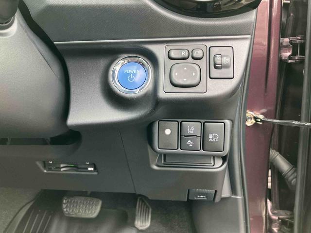 アクアＧハイブリッド　ナビ／ＴＶ／ＤＶＤ／ＢＴ　バックカメラ　ＥＴＣ　シートヒーター　クルーズコントロール　アルミホイール　オートライト　革巻ステアリング　ステアリングリモコン　チルトステアリング　キーフリー（千葉県）の中古車