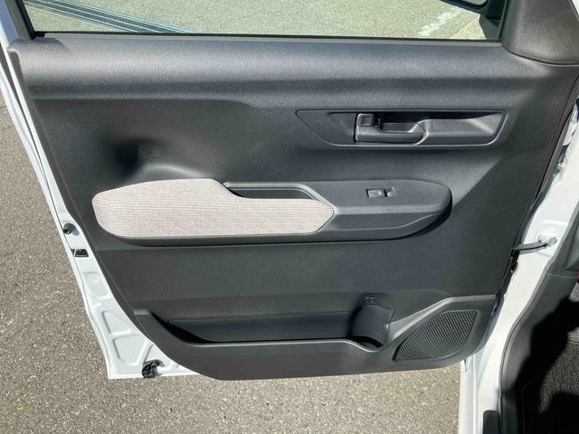 ムーヴＸ両側スライドドア（左側電動）　バックカメラ　ＬＥＤヘッドライト　オートライト　オートハイビーム　衝突被害軽減ブレーキ　前後コーナーセンサー　キーフリー　盗難防止アラーム　足踏み式駐車ブレーキ　ステリモ（千葉県）の中古車