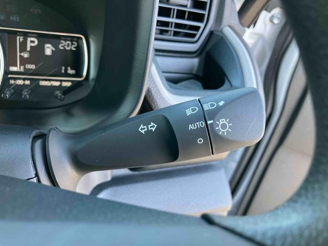 ムーヴＸ両側スライドドア（左側電動）　バックカメラ　ＬＥＤヘッドライト　オートライト　オートハイビーム　衝突被害軽減ブレーキ　前後コーナーセンサー　キーフリー　盗難防止アラーム　足踏み式駐車ブレーキ　ステリモ（千葉県）の中古車