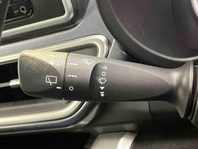 キャストアクティバＧ　ＳＡIIバックカメラ連動フルセグナビ　ＵＳＢ接続　ブルートゥース対応　ＬＥＤヘッド／フォグ　１５インチアルミ　オーバーヘッドコンソール　ＬＥＤ室内灯　コートフック付きアシストグリップ　アイドリングストップ（千葉県）の中古車