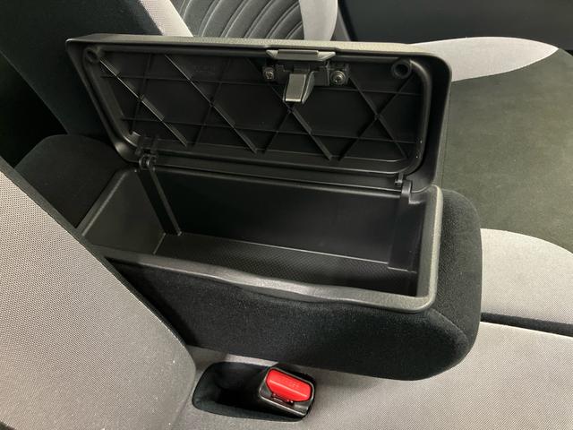 キャストアクティバＧ　ＳＡIIバックカメラ連動フルセグナビ　ＵＳＢ接続　ブルートゥース対応　ＬＥＤヘッド／フォグ　１５インチアルミ　オーバーヘッドコンソール　ＬＥＤ室内灯　コートフック付きアシストグリップ　アイドリングストップ（千葉県）の中古車