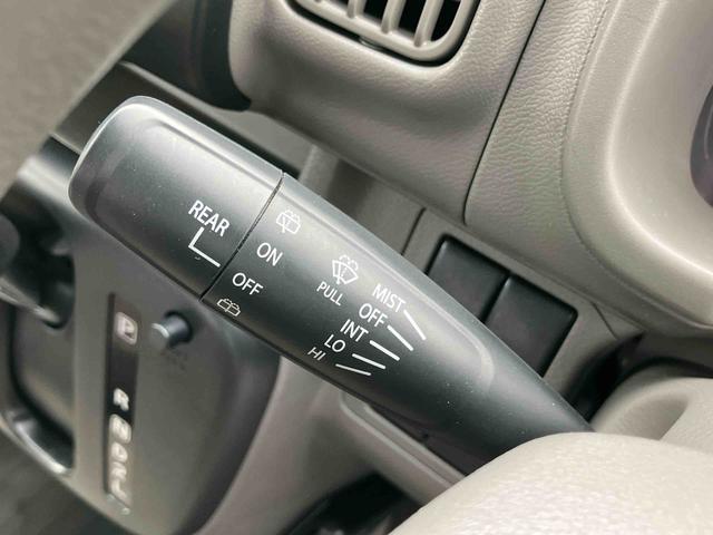 エブリイＰＡＥＴＣ　スピーカー一体型ＡＭ／ＦＭラジオ　両側スライドドア　ハロゲンヘッドランプ　マニュアルエアコン　間欠ワイパー　リヤワイパー　荷室作業灯　左右アシストグリップ　チャイルドロック　センターコンソール（千葉県）の中古車