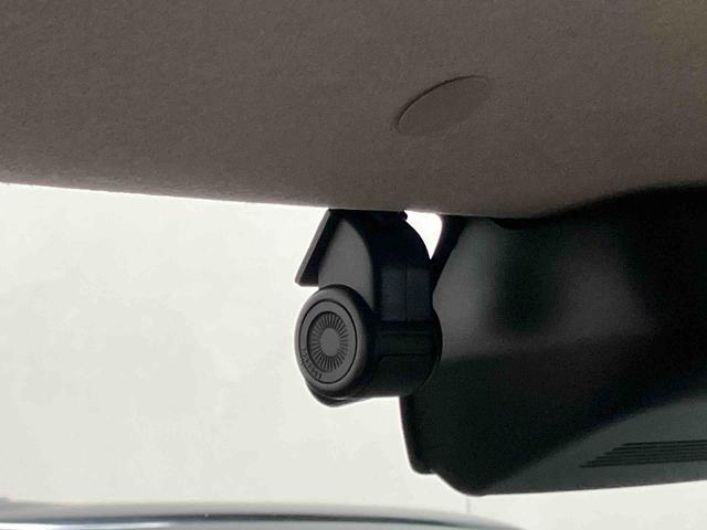 タントＸバックカメラ連動フルセグナビ　ＵＳＢ接続　ブルートゥース対応　フロント．リヤドライブレコーダー連動　ビルトインＥＴＣ　両側電動スライドドア　運転席ロングスライドシート　前席シートヒーター（千葉県）の中古車