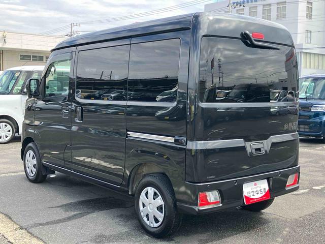 ハイゼットカーゴクルーズ４ＷＤ　ナビ／ＴＶ／ＤＶＤ／ＢＴ／ＵＳＢ　ＬＥＤヘッドライト　オートライト　オートハイビーム　トップシェイドガラス　オーバーヘッドシェルフ　両側スライドドア　足踏み式駐車ブレーキ　キーフリー　スマアシ（千葉県）の中古車