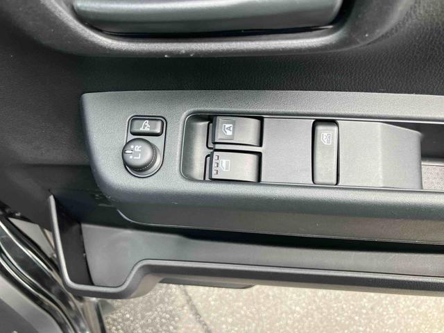 ハイゼットカーゴクルーズ４ＷＤ　ナビ／ＴＶ／ＤＶＤ／ＢＴ／ＵＳＢ　ＬＥＤヘッドライト　オートライト　オートハイビーム　トップシェイドガラス　オーバーヘッドシェルフ　両側スライドドア　足踏み式駐車ブレーキ　キーフリー　スマアシ（千葉県）の中古車