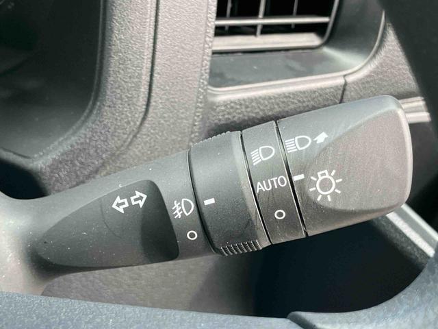 ハイゼットカーゴクルーズ４ＷＤ　ナビ／ＴＶ／ＤＶＤ／ＢＴ／ＵＳＢ　ＬＥＤヘッドライト　オートライト　オートハイビーム　トップシェイドガラス　オーバーヘッドシェルフ　両側スライドドア　足踏み式駐車ブレーキ　キーフリー　スマアシ（千葉県）の中古車