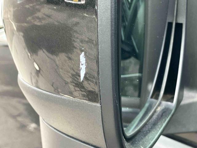 ハイゼットカーゴクルーズ４ＷＤ　ナビ／ＴＶ／ＤＶＤ／ＢＴ／ＵＳＢ　ＬＥＤヘッドライト　オートライト　オートハイビーム　トップシェイドガラス　オーバーヘッドシェルフ　両側スライドドア　足踏み式駐車ブレーキ　キーフリー　スマアシ（千葉県）の中古車