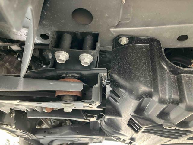 ハイゼットカーゴクルーズ４ＷＤ　ナビ／ＴＶ／ＤＶＤ／ＢＴ／ＵＳＢ　ＬＥＤヘッドライト　オートライト　オートハイビーム　トップシェイドガラス　オーバーヘッドシェルフ　両側スライドドア　足踏み式駐車ブレーキ　キーフリー　スマアシ（千葉県）の中古車