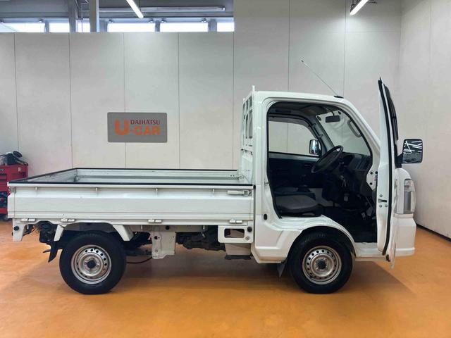 キャリイトラックKCエアコン・パワステスピーカー一体型ラジオチューナー ETC テールゲートチェーン ゲートプロテクター 荷台マット マニュアルレベリング機能付ハロゲンヘッドライト 灰皿 運転席シートバックポケット マニュアルエアコン(千葉県)の中古車