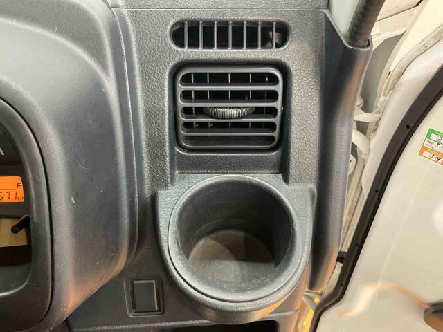 キャリイトラックKCエアコン・パワステスピーカー一体型ラジオチューナー ETC テールゲートチェーン ゲートプロテクター 荷台マット マニュアルレベリング機能付ハロゲンヘッドライト 灰皿 運転席シートバックポケット マニュアルエアコン(千葉県)の中古車