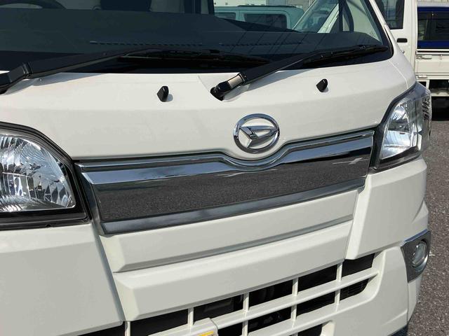 ハイゼットトラックエクストラ 4WDCDチューナー 副変速機 荷台ライト リヤ4枚リーフスプリング リヤデフロック テールゲートチェーン フォグランプ メッキガーニッシュ キーレスエントリー エアコン パワステ(千葉県)の中古車