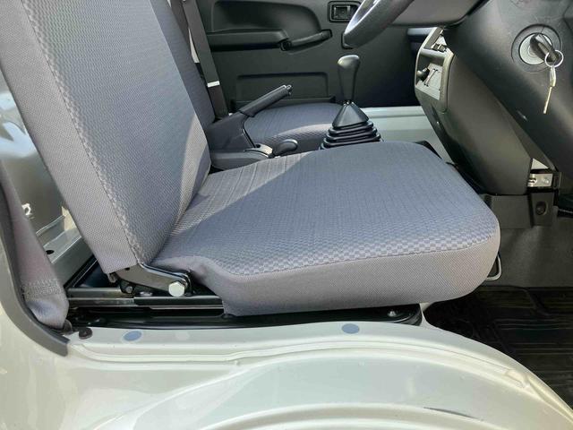 ハイゼットトラックエクストラ 4WDCDチューナー 副変速機 荷台ライト リヤ4枚リーフスプリング リヤデフロック テールゲートチェーン フォグランプ メッキガーニッシュ キーレスエントリー エアコン パワステ(千葉県)の中古車