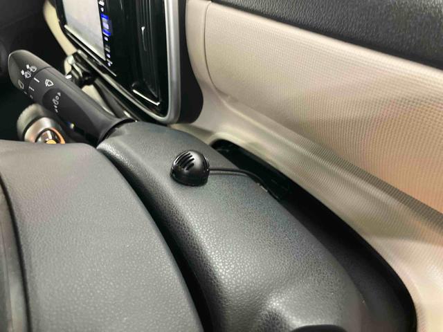 ムーヴキャンバスＧブラックインテリアＶＳ　ＳＡIIIパノラマカメラ連動フルセグナビ　ＵＳＢ接続　ブルートゥース対応　フロント．リヤドライブレコーダー連動　ＥＴＣ　置きラクボックス　スペアータイヤ　運転席シートヒーター　ウインドシールドディアイサー（千葉県）の中古車